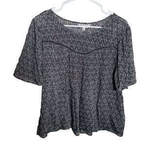 Nanette Lepore Blouse Women's Large Gray Printed Short Sleeve Round Neck Top